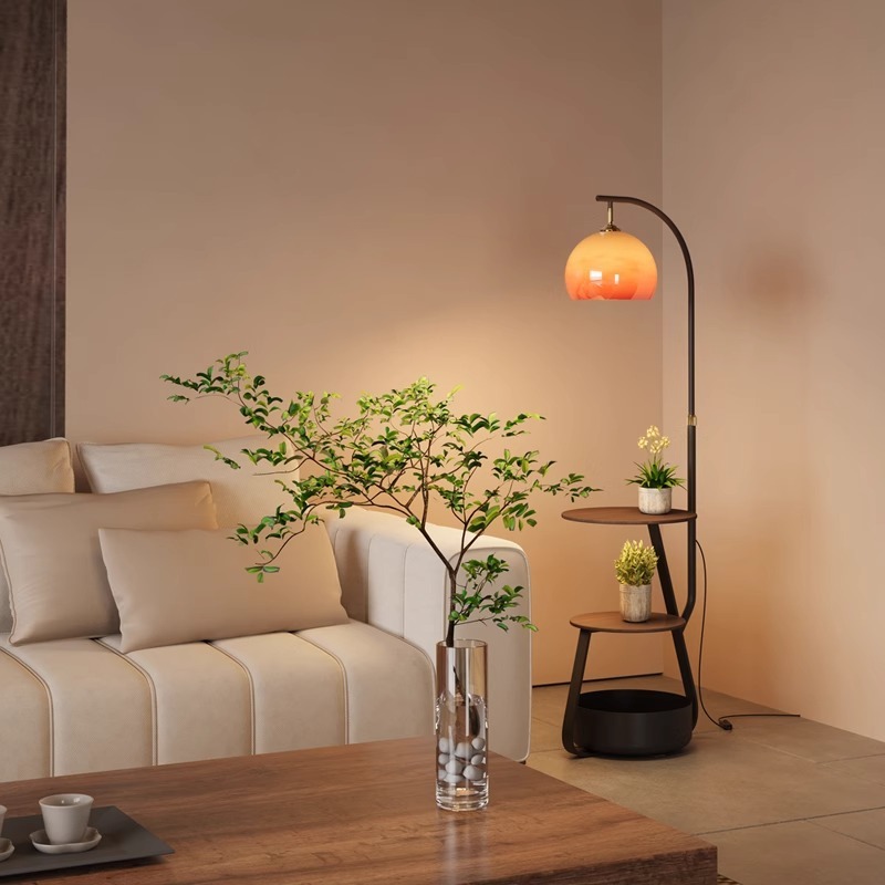 Lámpara de pie, mesita de noch - Sofas reseña y precio